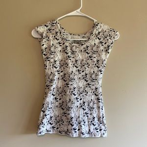 white and black flower tee